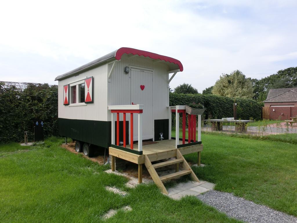 Someren Pipowagen Camping Puur Genieten Bed & Breakfast 部屋 写真